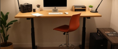 Steelcase повышает эргономику рабочего места благодаря инновационным решениям для стола с регулировкой высоты